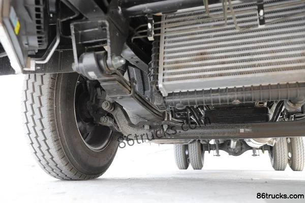 Foton Aumark X Dream Edition 125 hp 4X2(6 wheels) 4.14m Single Row Van Truck (Air Brake) Chassis (2) | 86Trucks
