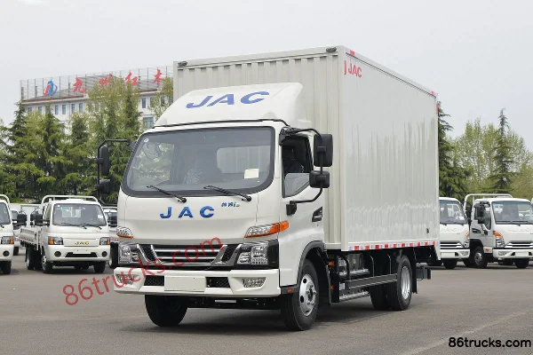 JAC Shuailing i5 4.5T 4.15m Van Electric Light Truck 4X2(6 wheels) Exterior (3) | 86Trucks