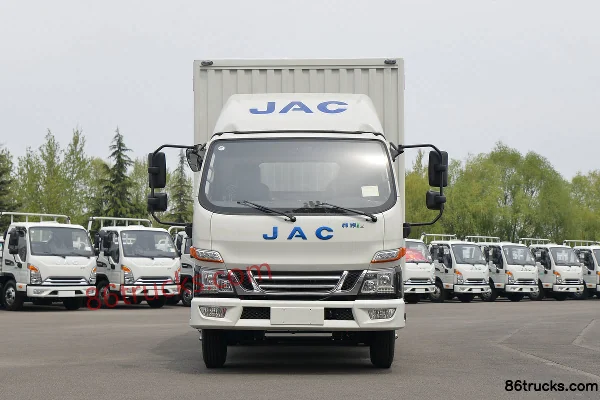 JAC Shuailing i5 4.5T 4.15m Van Electric Light Truck 4X2(6 wheels) Exterior (2) | 86Trucks