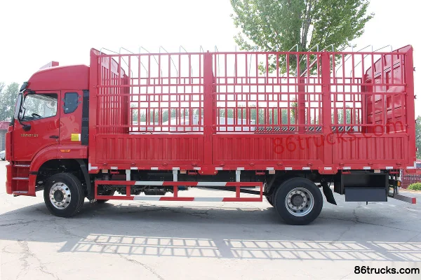 Sinotruk Haohan N5W Medium Truck 220 hp 4X2(6 wheels) 6.75m Stake Cargo Truck Exterior (3) | 86Trucks