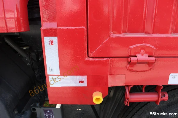 Sinotruk Haohan N5G heavy truck 280 hp 6X2(8 wheels) 7.8m stake truck Body (2) | 86Trucks