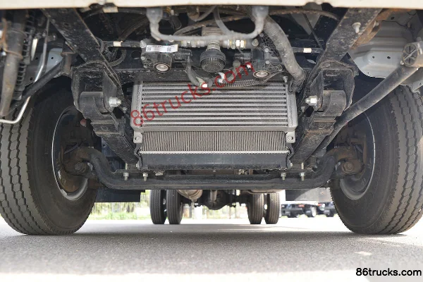 JAC Shuailing Q3 130 hp 4X2(6 wheels) 4.13m single-row van truck (China VI) (axle ratio 5.375) Chassis (1) | 86Trucks