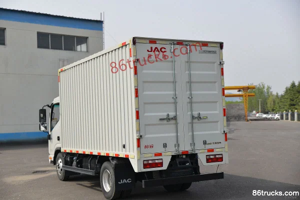 JAC Shuailing Q3 130 hp 4X2(6 wheels) 4.13m single-row van truck (China VI) (axle ratio 5.375) Body (3) | 86Trucks