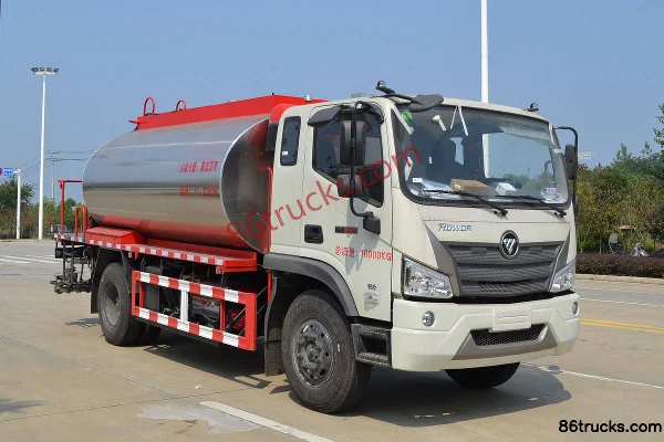 Foton Ruijin ES3 160 hp 4X2(6 wheels) Asphalt Sprinkler Truck (Xindongri Brand) Exterior