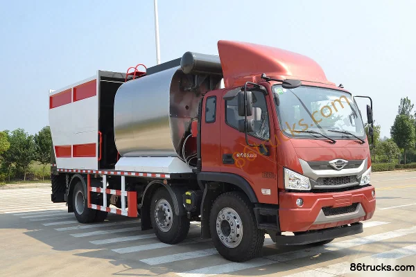 Xindongri Xindongri Foton chassis asphalt distributor truck