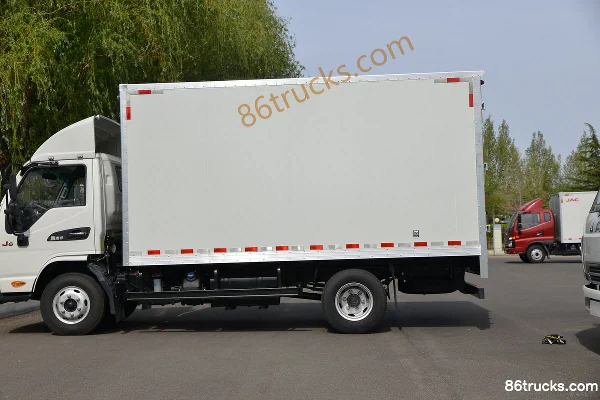 JAC Kangling J6 130 hp 4X2(6 wheels) 4.15 m Single Row Van Light Truck Body (2) | 86Trucks