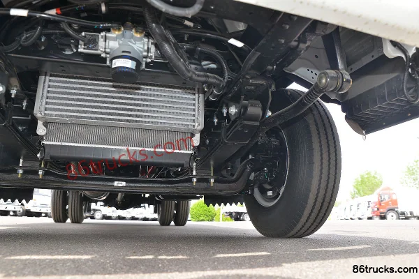 JAC Kangling J5 Custom Edition 132 hp 4X2(6 wheels) 4.18m Single Row Flatbed Light Truck (China VI) Chassis (3) | 86Trucks