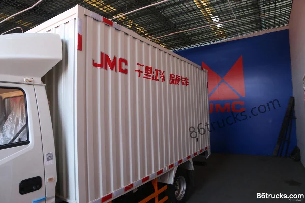 JMC Shunwei light truck 122hp 4X2(6 wheels) 3.85m single-row van light truck (China VI) Body (1) | 86Trucks