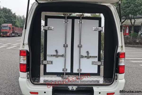 DIMA 3.5T 2.85m pure electric refrigerated truck (4.4m³ volume) 50.23kWh Cab (1) | 86Trucks