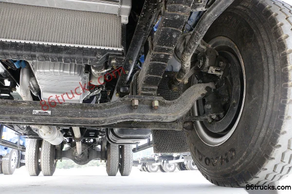Feidi D3 Series 170 hp 4X2(6 wheels) 6.7m Flatbed Cargo Truck Chassis (3) | 86Trucks