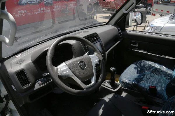 Foton Xiangling V2 Comfort 1.6L 105 hp 4X2(6 roues) CNG 3.3m single-row van mini truck Cabine (3) | 86Trucks