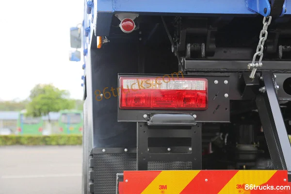 Hyundai Commercial Vehicle Zhidao 300M 200 hp 4X2(6 wheels) 4.35m Dump Truck Body (3) | 86Trucks