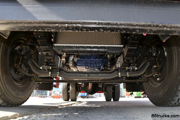 Foton Big King ES5 160hp 4X2(6 wheels) Flatbed Truck Chassis (1) | 86Trucks