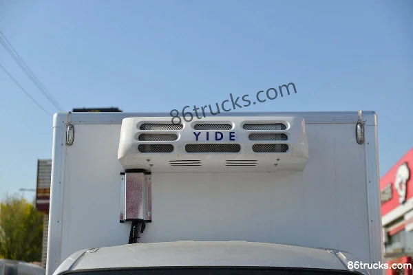 Changan Kuayue Xinbao T3 1,6 L 122 ch 4X2(6 roues) essence camion frigorifique 3,01 m (China VI) Carrosserie (1) | 86Trucks