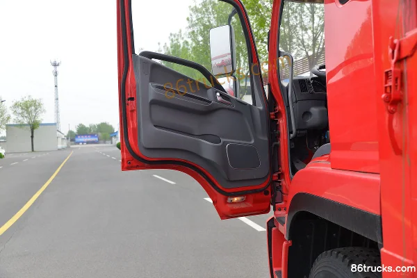 JAC Dewos Q9 220 hp 4X2(6 wheels) 5.95m Stake Truck Cab (2) | 86Trucks