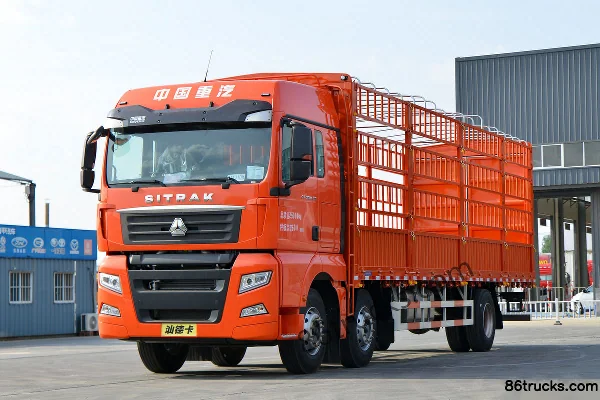 Sinotruk Sitrak G7 Heavy Truck 500 hp 6X4(10 wheels) 7.77m Box Cargo Truck (China VI) Exterior (3) | 86Trucks