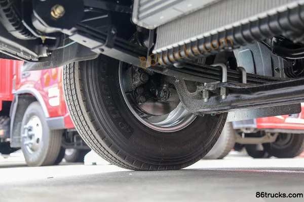 Foton Aoling Suyun version BUFF 158 ch 4X2(6 roues) camion léger à ridelles 4,17 m cabine simple (China VI) (rapport 4,333) Châssis (2) | 86