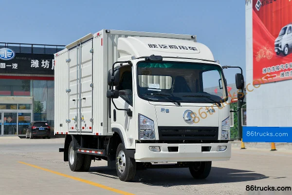 SHACMAN Commercial Vehicle Xuande X9 Lightweight Edition 240 hp 4X2(6 wheels) 6.75m Cab-over Van Cargo Truck Exterior