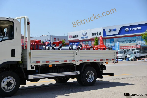 SHACMAN Commercial Vehicle XuanDe X9 version standard 143 ch 4X2(6 roues) camion léger plateau à ridelles monoplace 4,15 m Carrosserie (1)