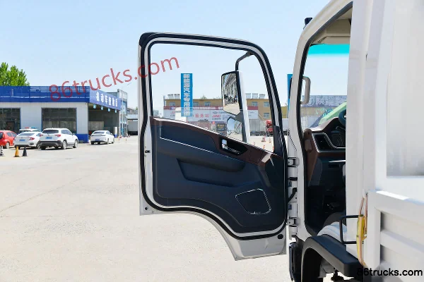 SHACMAN Commercial Vehicle Xuande Yi9 Standard Load Edition 148hp 4X2(6 wheels) 4.15m Single Row Flatbed Light Truck Cab (1) | 86Trucks