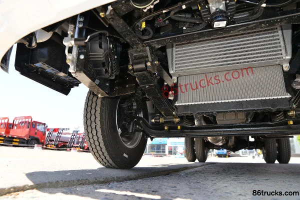 SHACMAN Commercial Vehicle Xuande Yi9 Standard Load Edition 148hp 4X2(6 wheels) 4.15m Single Row Flatbed Light Truck Chassis (2) | 86Trucks