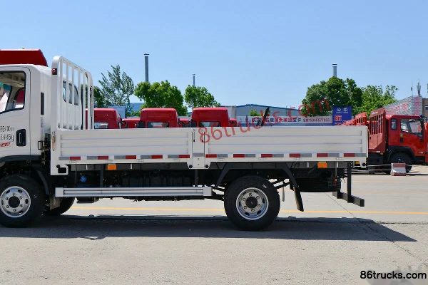 SHACMAN Commercial Vehicle Xuande Yi9 Standard Load Edition 148hp 4X2(6 wheels) 4.15m Single Row Flatbed Light Truck Official Photos (2) | 8