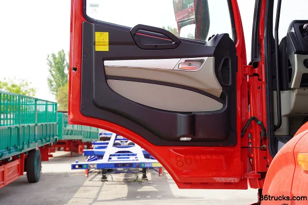 Sinotruk HOWO N7W camion lourd 460 ch 6X4(10 roues) tracteur routier mère (véhicule mère) Cabine (3) | 86Trucks
