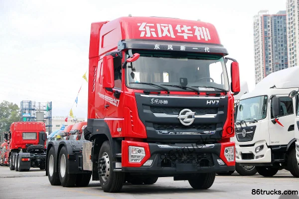 Dongfeng HV7 12.5L LNG 480hp 6X4(10 wheels) Fast Gear 12-Speed Tractor Truck Exterior