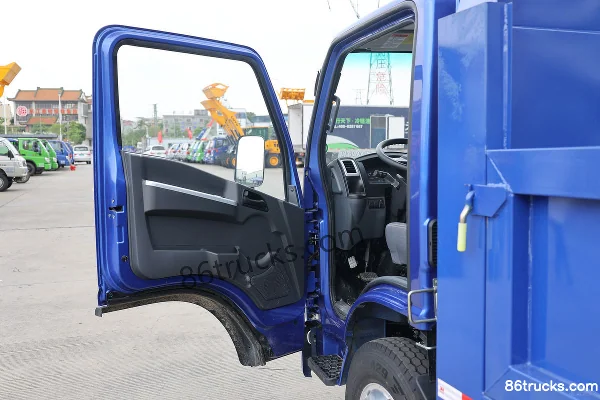 Sinotruk Xianfeng 137 hp 4X2(6 wheels) 3.1 m dump truck Cab (1) | 86Trucks