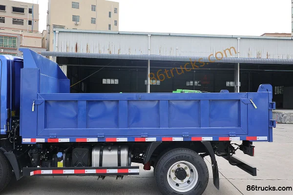 Sinotruk Xianfeng 137 hp 4X2(6 wheels) 3.1 m dump truck Body (1) | 86Trucks