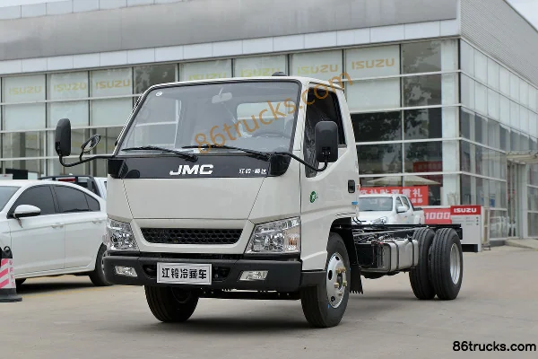JMC Shunda Narrow Body 122hp 4X2(6 wheels) 4.13m Refrigerated Truck (China VI) Exterior (3) | 86Trucks