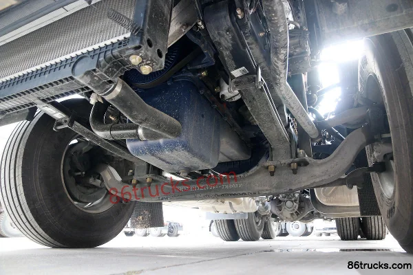 Dongfeng HV5 Standard Load Enhanced Edition 460hp 6X4(10 wheels) tractor truck (with hydraulic retarder)(dual fuel tanks)(axle ratio 3.909)