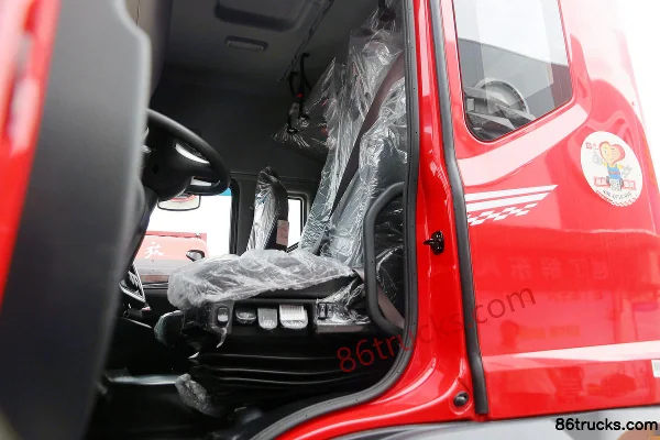 Dongfeng HV5 Standard Load Enhanced Edition 460hp 6X4(10 wheels) tractor truck (with hydraulic retarder)(dual fuel tanks)(axle ratio 3.909)