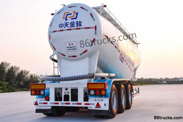 Xinjinjun 45 Cubic Meter Medium Density Powder Material Transport Semi-Trailer Exterior (3) | 86Trucks