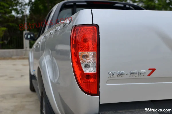 JMC Yuhu 7 2020 model Zunxiang Edition 2.0T diesel 142hp manual 4WD long-wheelbase double-row pickup Official Photos (1) | 86Trucks