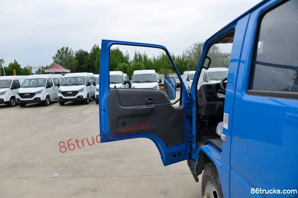 JMC Shunda châssis étroit 122 ch 4X2(6 roues) camion léger à plateaux 3,265 m cabine double (frein hydraulique) (China VI) (1) | 86Trucks
