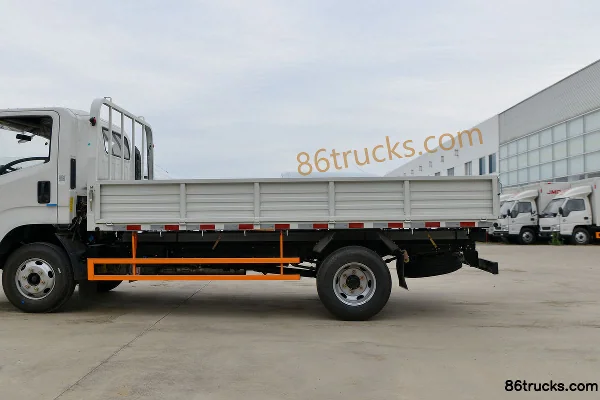 JMC Kaiyun 143 hp 4X2(6 wheels) 4.1m Single Row Flatbed Light Truck (China VI) Body (2) | 86Trucks