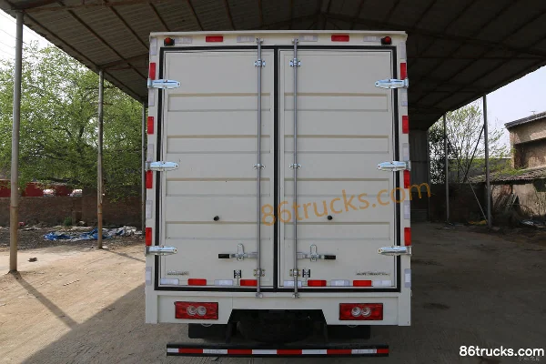 Foton Ollin Jieyun Classic Edition 132hp 4X2(6 wheels) 4.14m single-row van light truck Body (2) | 86Trucks