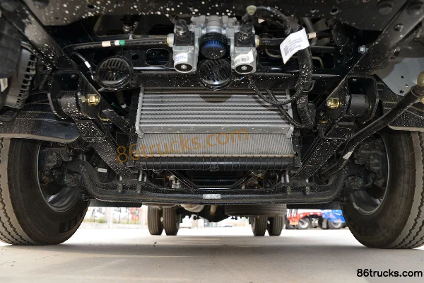 Foton Aoling Suyun 150 ch 4X2(6 roues) 4,08 m camion frigorifique Châssis (1) | 86Trucks
