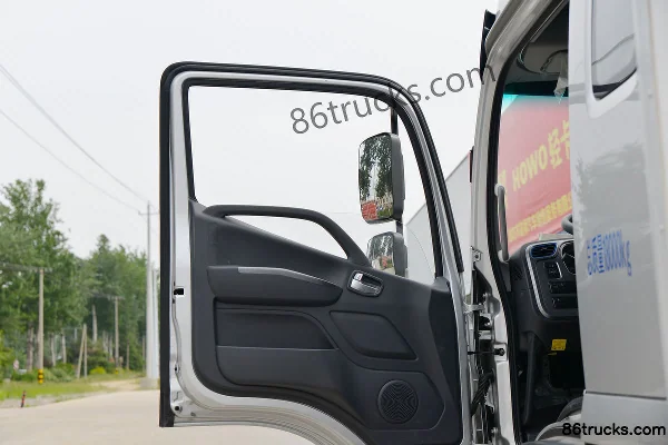 Foton Auhang R Series 245 hp 4X2(6 wheels) 6.6m refrigerated truck (China VI) (axle ratio 4.875) Cab (2) | 86Trucks