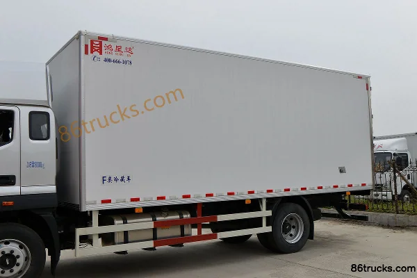 Foton Auhang R Series 245 hp 4X2(6 wheels) 6.6m refrigerated truck (China VI) (axle ratio 4.875) Body (1) | 86Trucks