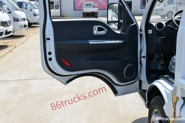 Dongfeng T5 2025 Model 1.6L Gasoline 122hp 4X2(6 wheels) 5-Speed 4.03m Flatbed Mini Truck Cab (2) | 86Trucks