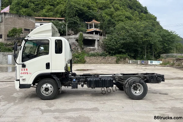 SHACMAN Commercial Vehicle Xuande X9 156 ch 4X2(6 roues) camion léger à ridelles cabine demi-profonde 3,82 m (China VI) Extérieur (2) | 86Tr