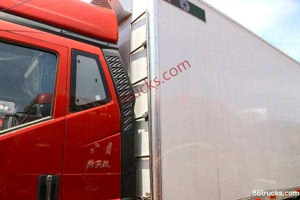 FAW Jiefang J6L 240 ch 4X2(6 roues) 6 m camion frigorifique (toit surélevé) Carrosserie (1) | 86Trucks