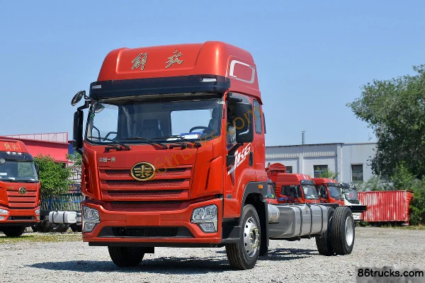 FAW Jiefang Qingdao JK6 Medium Truck 260 hp 4X2(6 wheels) 6.75m Grain Carrier Cargo Truck (China VI)(High Roof) Exterior (3) | 86Trucks