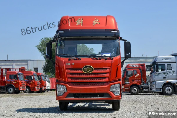 FAW Jiefang Qingdao JK6 Medium Truck 260 hp 4X2(6 wheels) 6.75m Grain Carrier Cargo Truck (China VI)(High Roof) Exterior (2) | 86Trucks