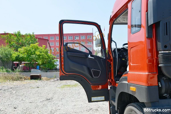 FAW Jiefang Qingdao JK6 Medium Truck 260 hp 4X2(6 wheels) 6.75m Grain Carrier Cargo Truck (China VI)(Mid Roof) Cab (1) | 86Trucks