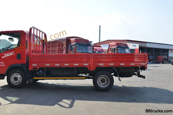 FAW Jiefang J6F 160 hp 4X2(6 wheels) 4.2m Single Row Flatbed Light Truck (China VI) Body (2) | 86Trucks