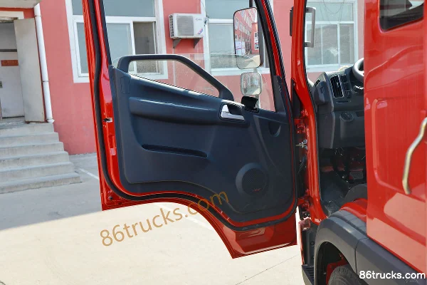 FAW Jiefang J6F Wide Body 160hp 4X2(6 wheels) 4.85m Semi-row Flatbed Light Truck (WLY 7-speed) Cab (2) | 86Trucks