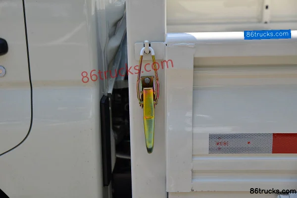 Foton Xiangling M2 version luxe 1,6 L 122 ch 4X2(6 roues) essence 3,3 m camion plateau simple cabine Carrosserie (3) | 86Trucks
